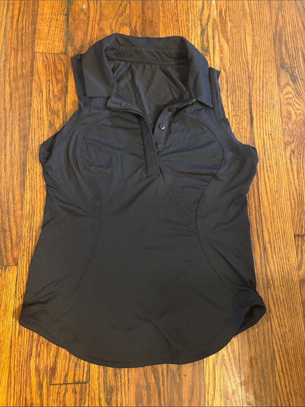 🎉Like New! Lululemon athletica Black Sleeveless Polo Tank Top with Collared Neck